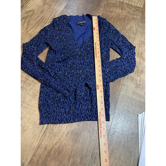 Express Design Studio Top Womens Medium M Pull Over Blue Long Sleeve Blouse - Picture 2 of 4
